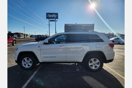 used 2014 Jeep Grand Cherokee car, priced at $18,286