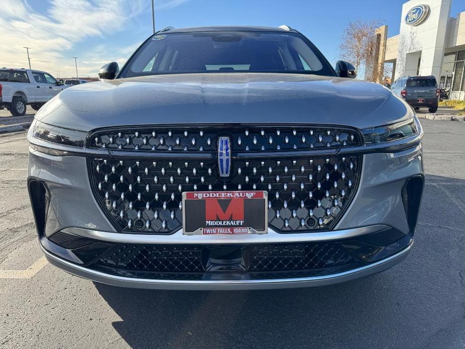 new 2025 Lincoln Nautilus car, priced at $66,105