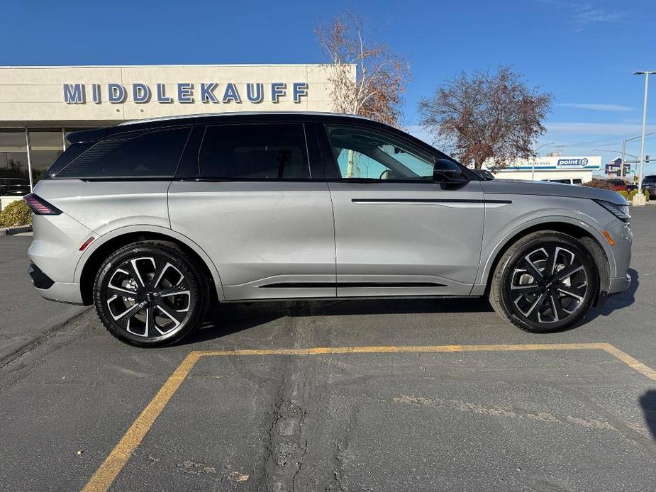 new 2025 Lincoln Nautilus car, priced at $66,105