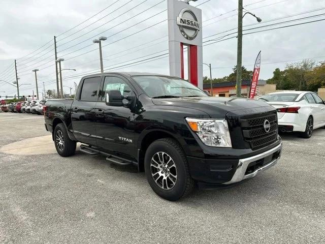 new 2024 Nissan Titan car, priced at $47,127