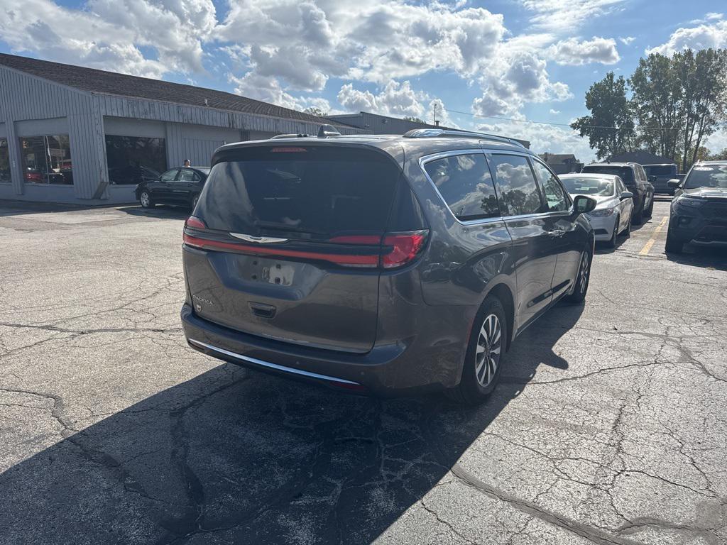 used 2021 Chrysler Pacifica car, priced at $17,991