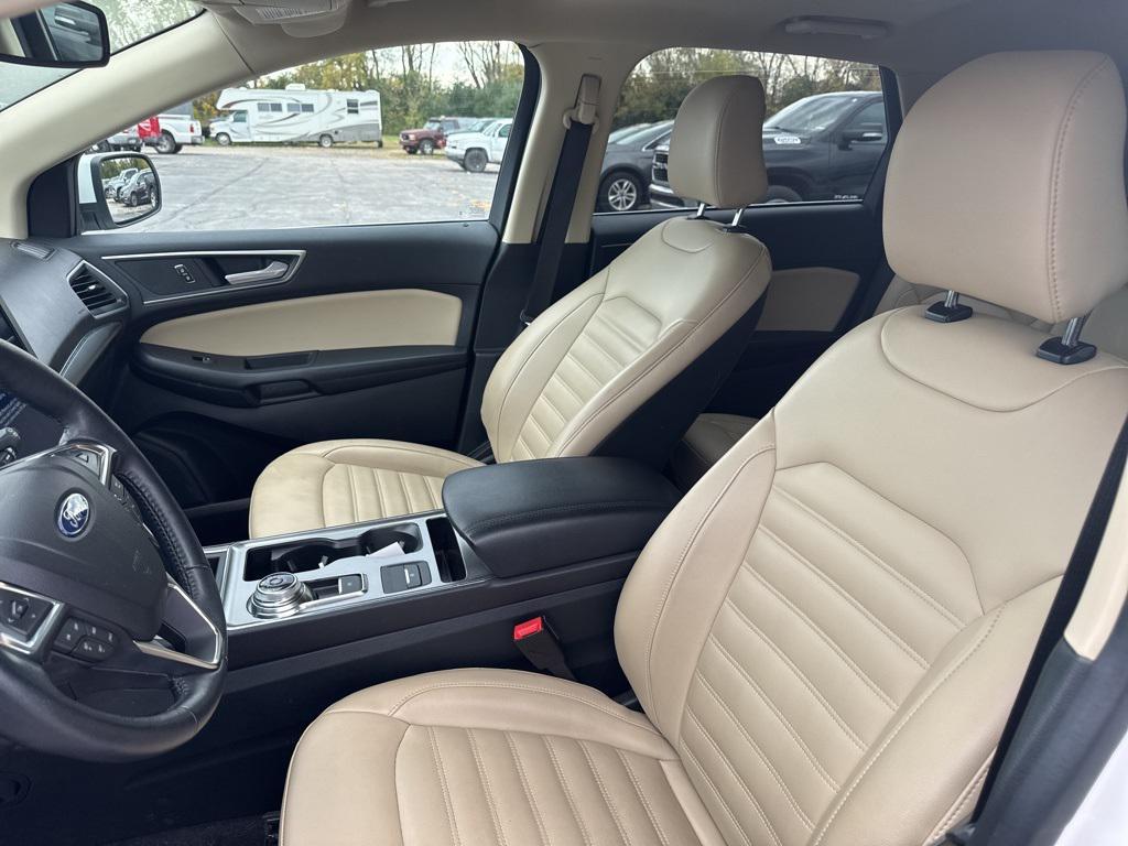 used 2022 Ford Edge car, priced at $25,330