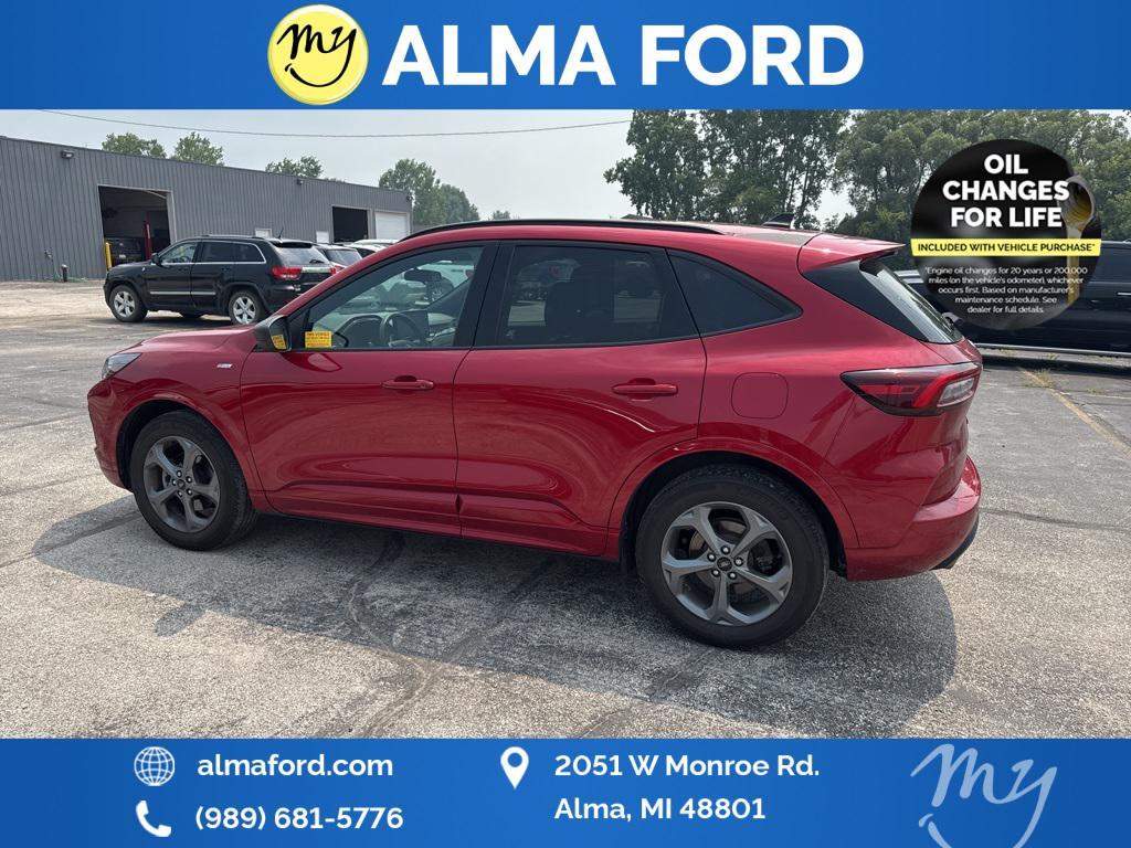 used 2023 Ford Escape car, priced at $24,664