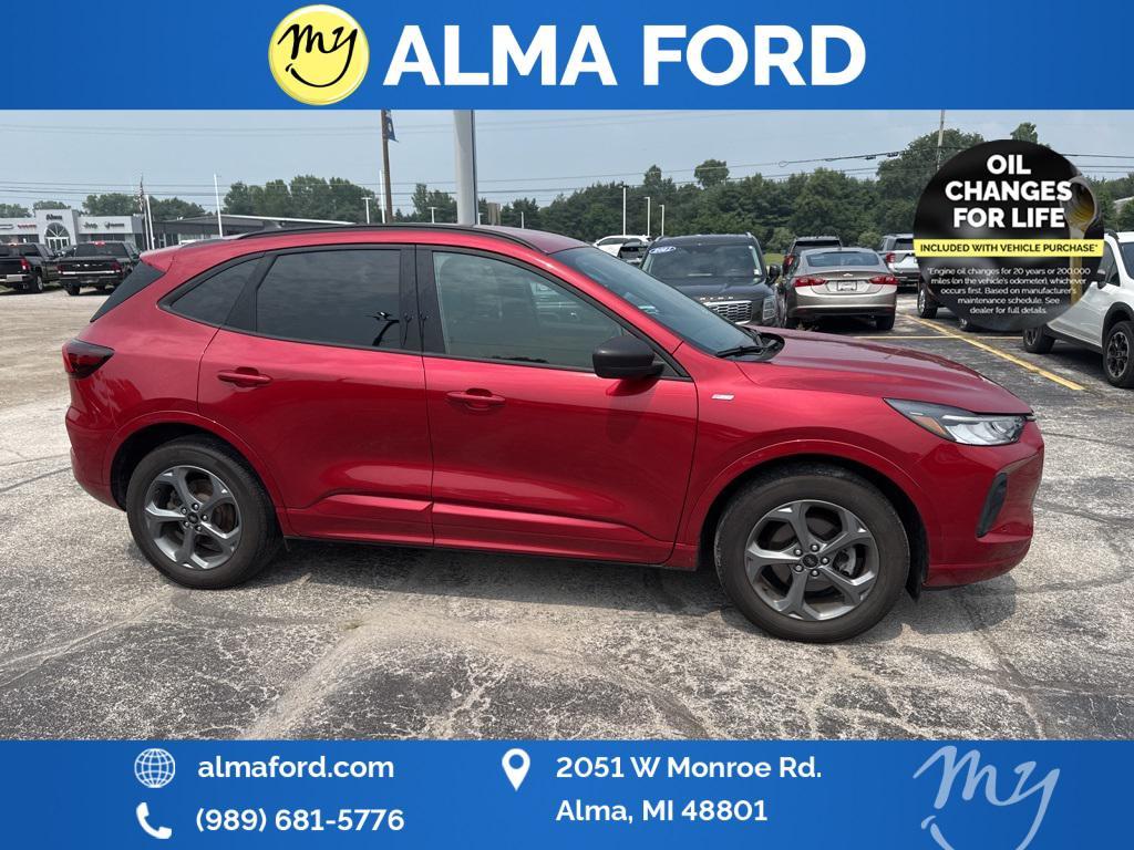 used 2023 Ford Escape car, priced at $24,664