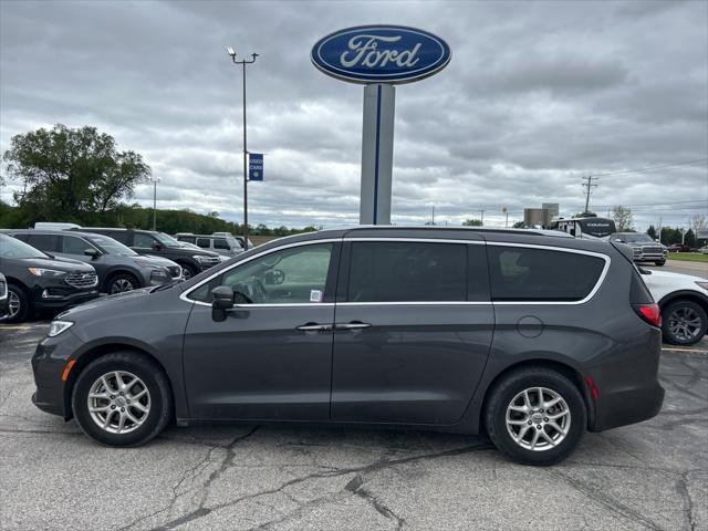 used 2021 Chrysler Pacifica car, priced at $22,315
