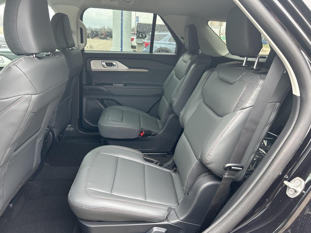 new 2025 Ford Explorer car, priced at $45,809
