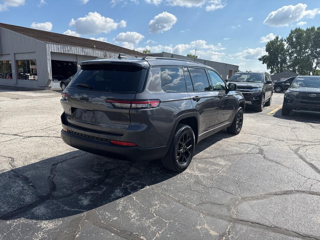used 2024 Jeep Grand Cherokee L car, priced at $29,985