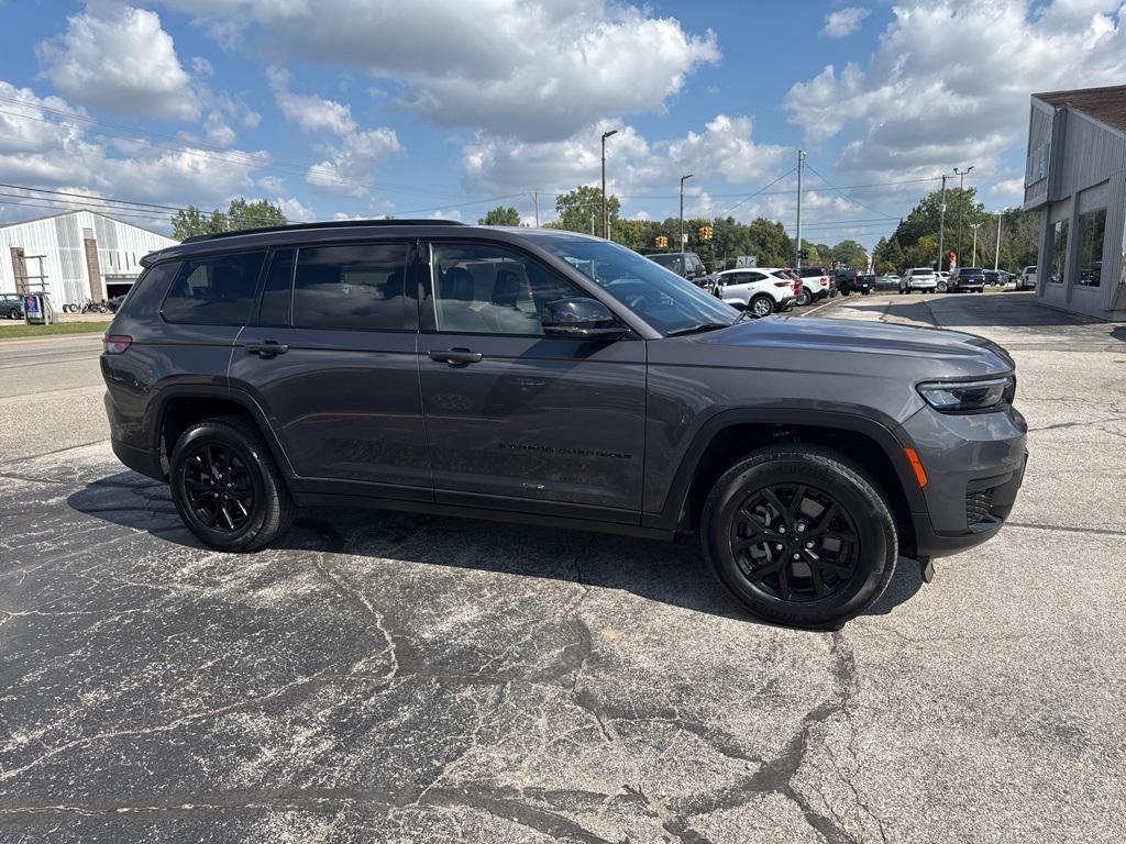 used 2024 Jeep Grand Cherokee L car, priced at $29,985