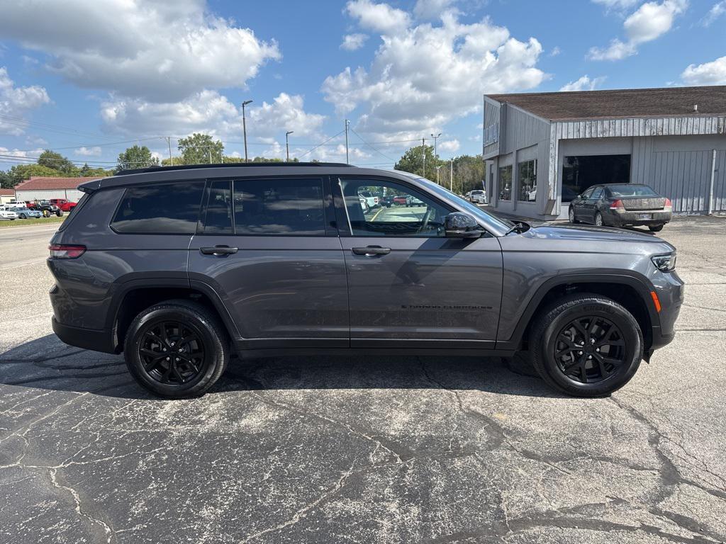used 2024 Jeep Grand Cherokee L car, priced at $29,985