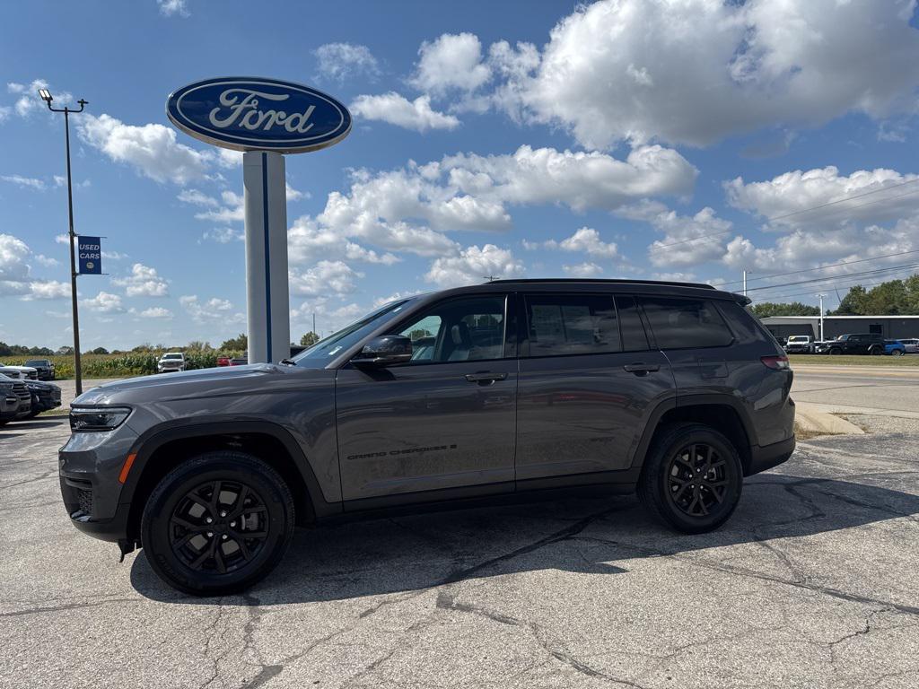 used 2024 Jeep Grand Cherokee L car, priced at $29,985