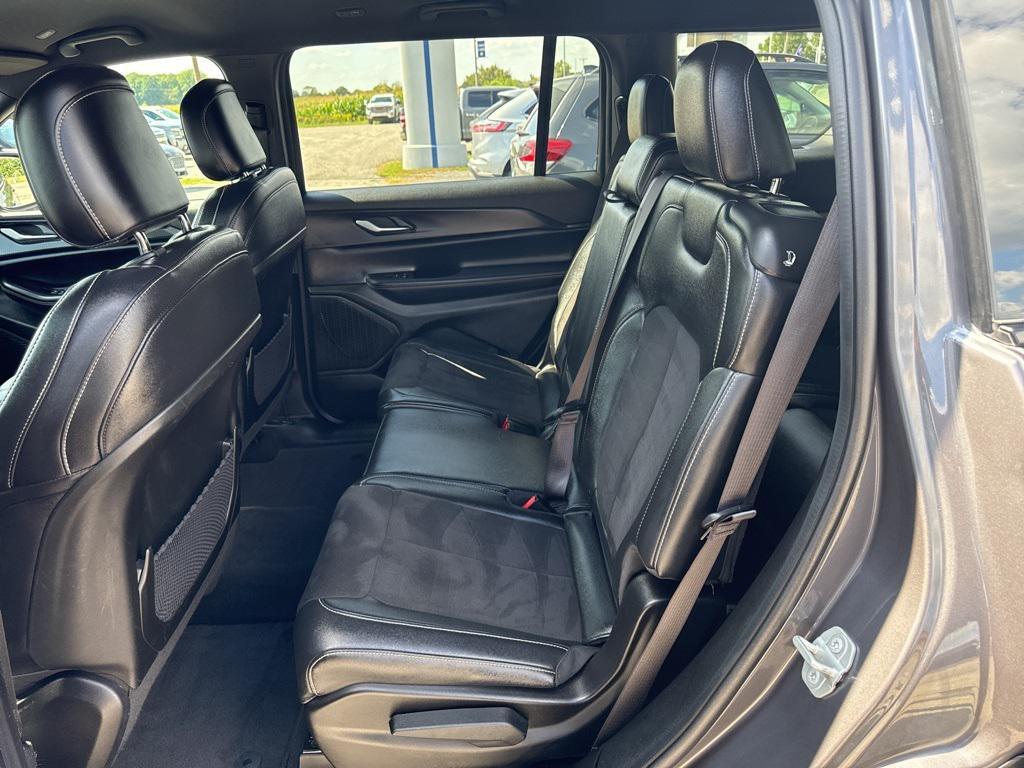 used 2024 Jeep Grand Cherokee L car, priced at $29,985