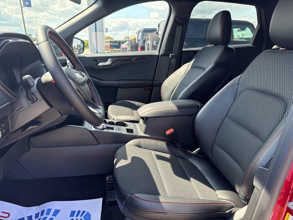 new 2025 Ford Escape car, priced at $32,174