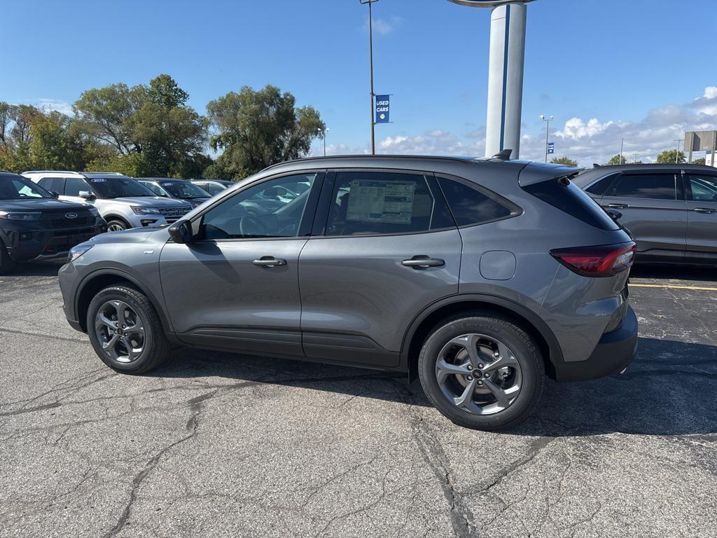 new 2025 Ford Escape car, priced at $30,396