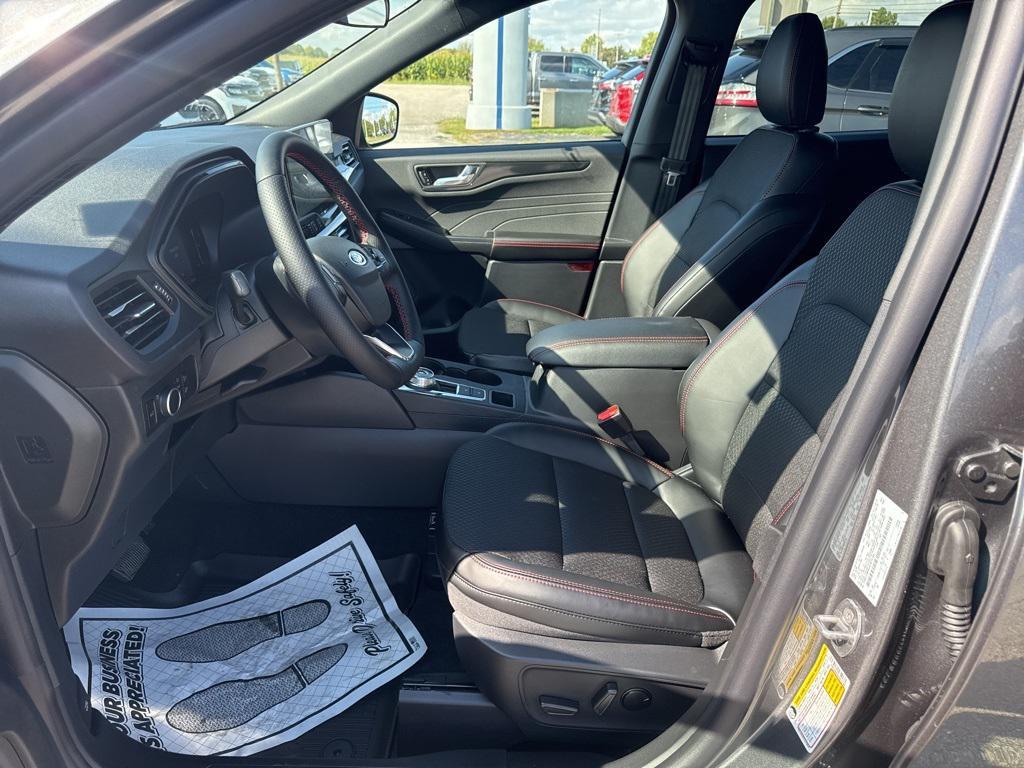 new 2025 Ford Escape car, priced at $30,396