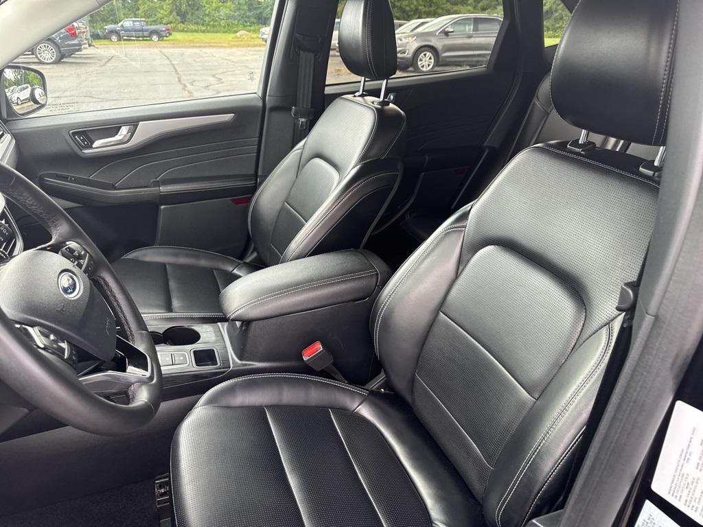 used 2023 Ford Escape car, priced at $22,984