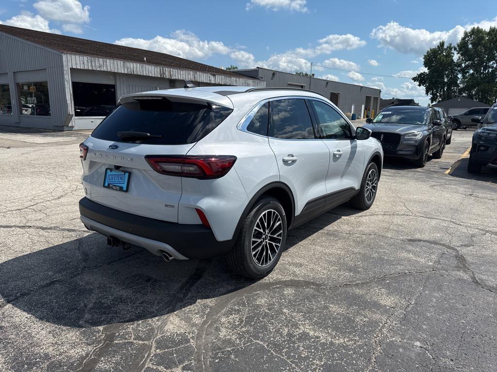 new 2025 Ford Escape PHEV car, priced at $33,083