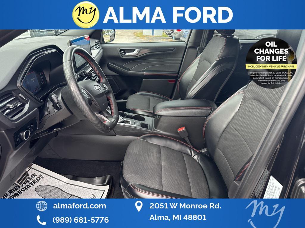 used 2023 Ford Escape car, priced at $25,891