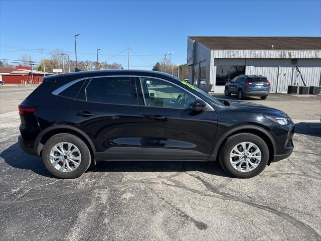 used 2023 Ford Escape car, priced at $22,625