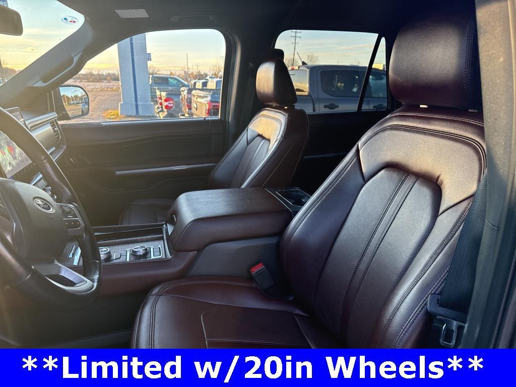 used 2023 Ford Expedition car, priced at $39,995