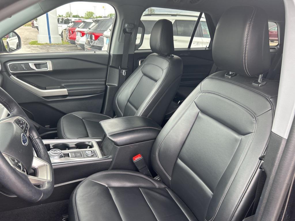 used 2023 Ford Explorer car, priced at $33,784