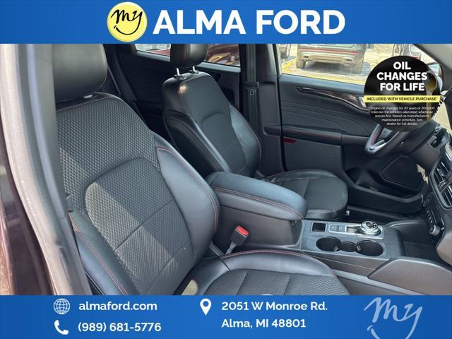 used 2023 Ford Escape car, priced at $24,984
