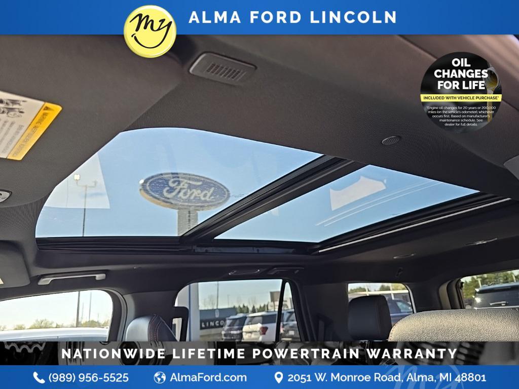 new 2024 Ford Expedition car, priced at $72,394