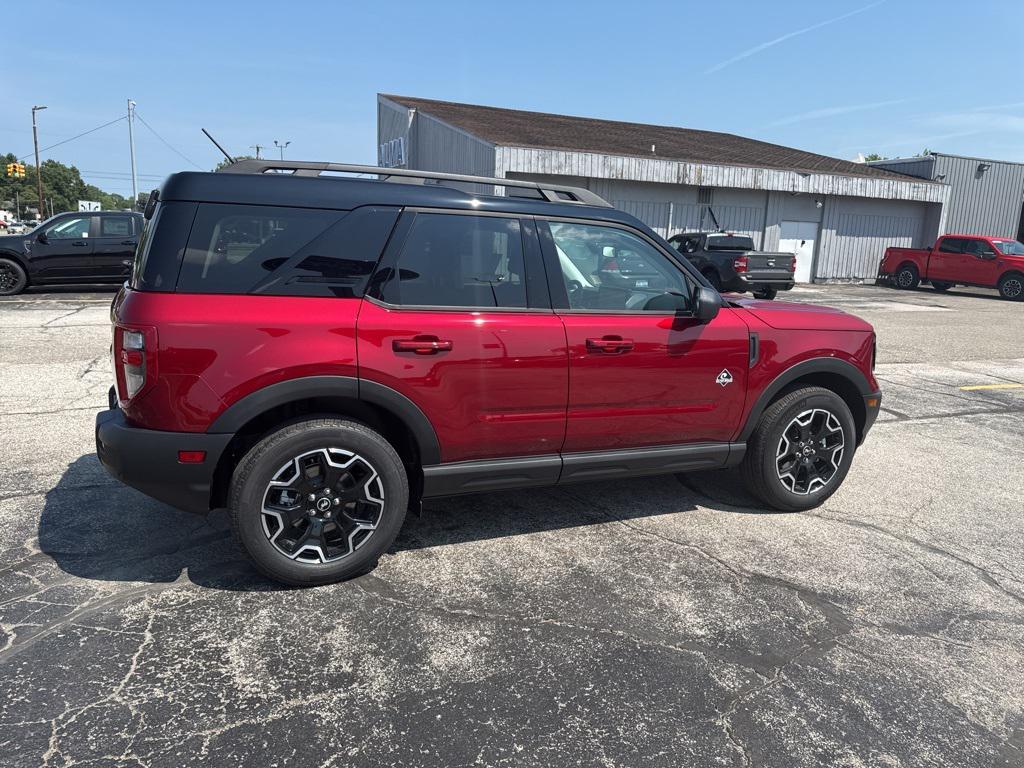 new 2025 Ford Bronco Sport car, priced at $39,392