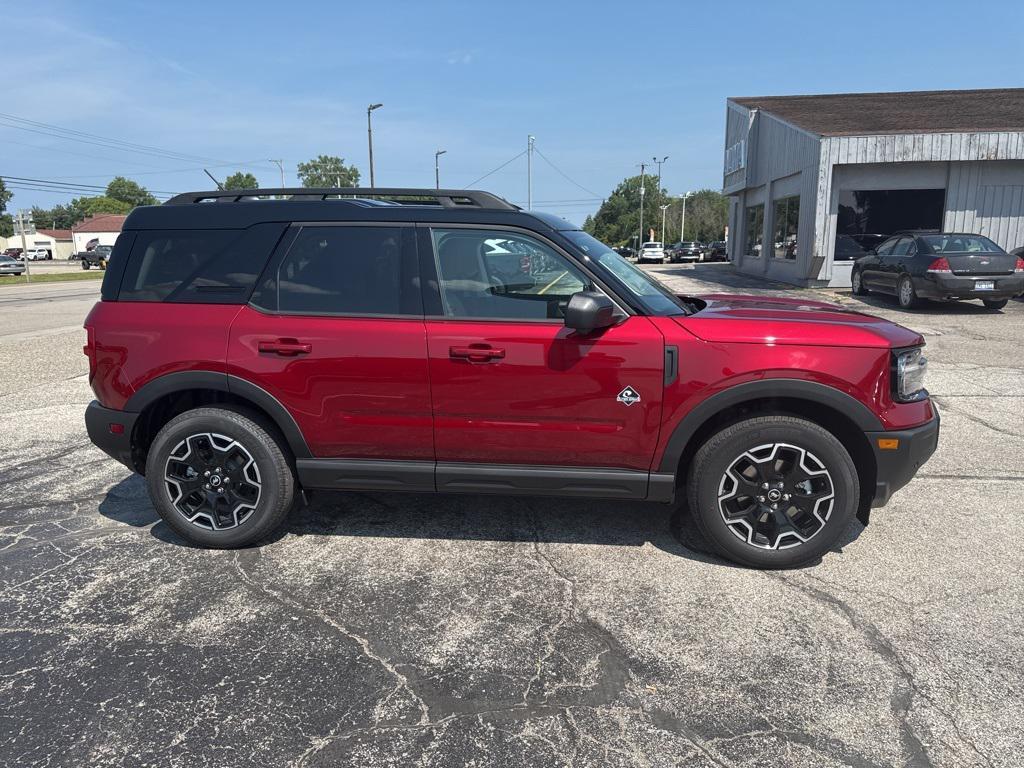 new 2025 Ford Bronco Sport car, priced at $39,392