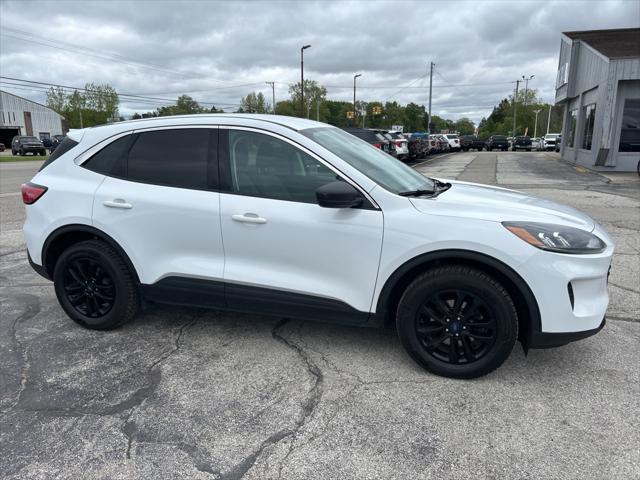 used 2022 Ford Escape car, priced at $21,354