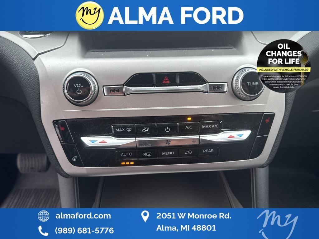 used 2022 Ford Explorer car, priced at $30,350