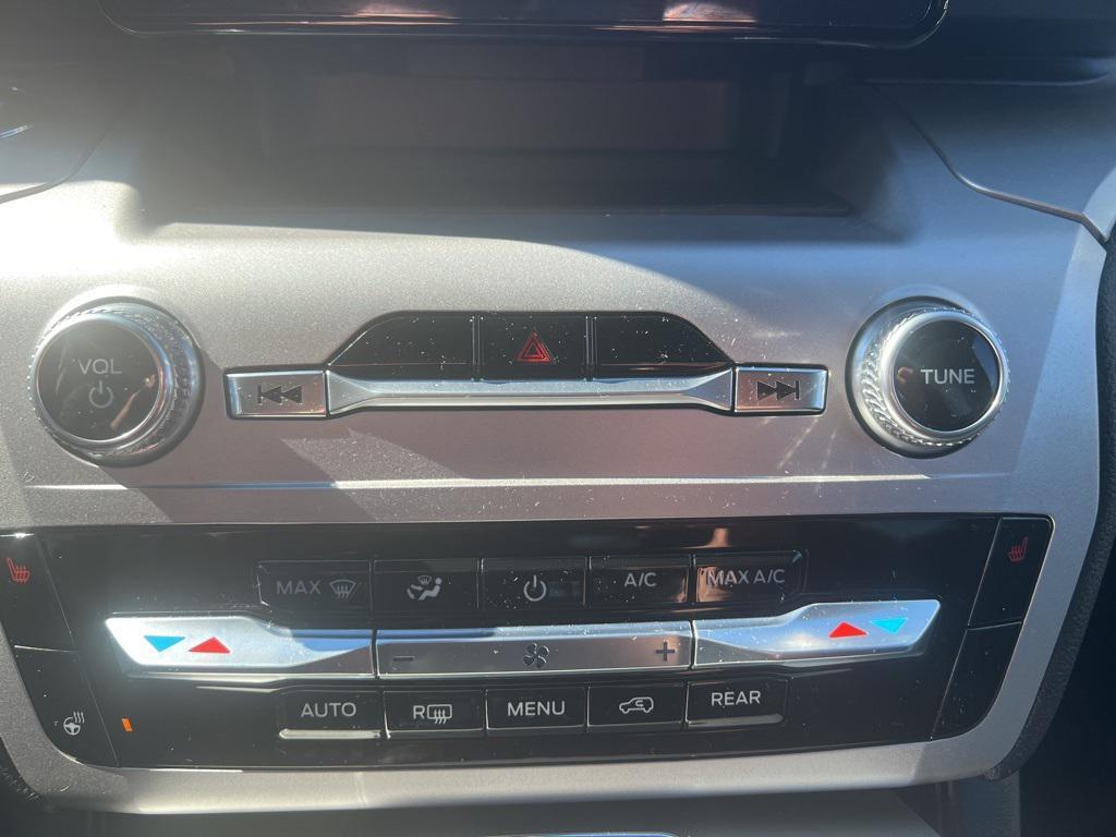 used 2022 Ford Explorer car, priced at $28,894