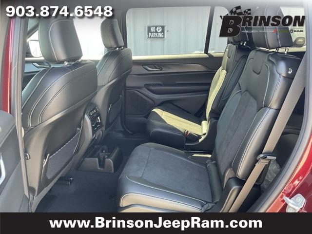 new 2024 Jeep Grand Cherokee L car, priced at $40,030