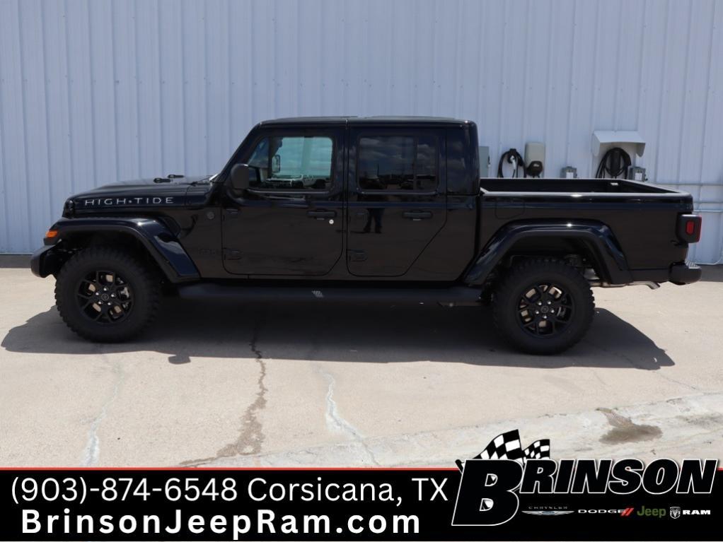 new 2025 Jeep Gladiator car, priced at $41,165