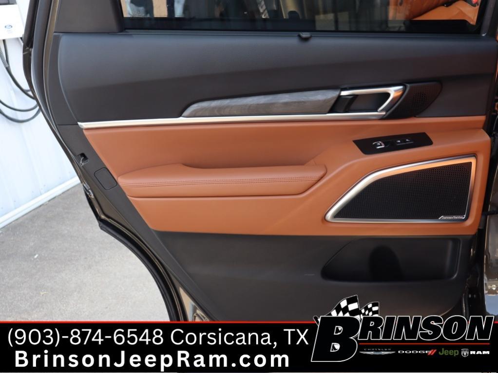 used 2023 Kia Telluride car, priced at $41,995