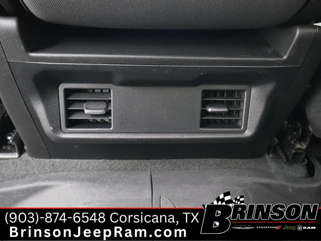 used 2021 Chevrolet Silverado 1500 car, priced at $28,987