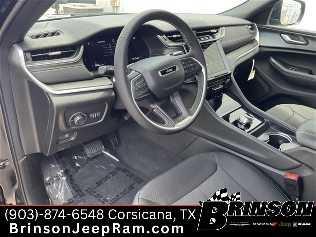 new 2025 Jeep Grand Cherokee L car, priced at $37,139