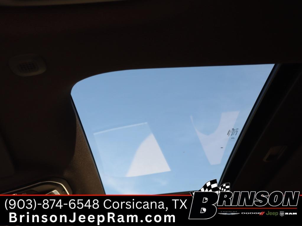 new 2025 Jeep Grand Cherokee L car, priced at $40,497