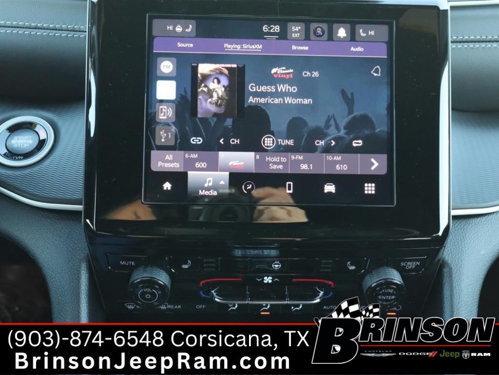 new 2025 Jeep Grand Cherokee L car, priced at $40,497