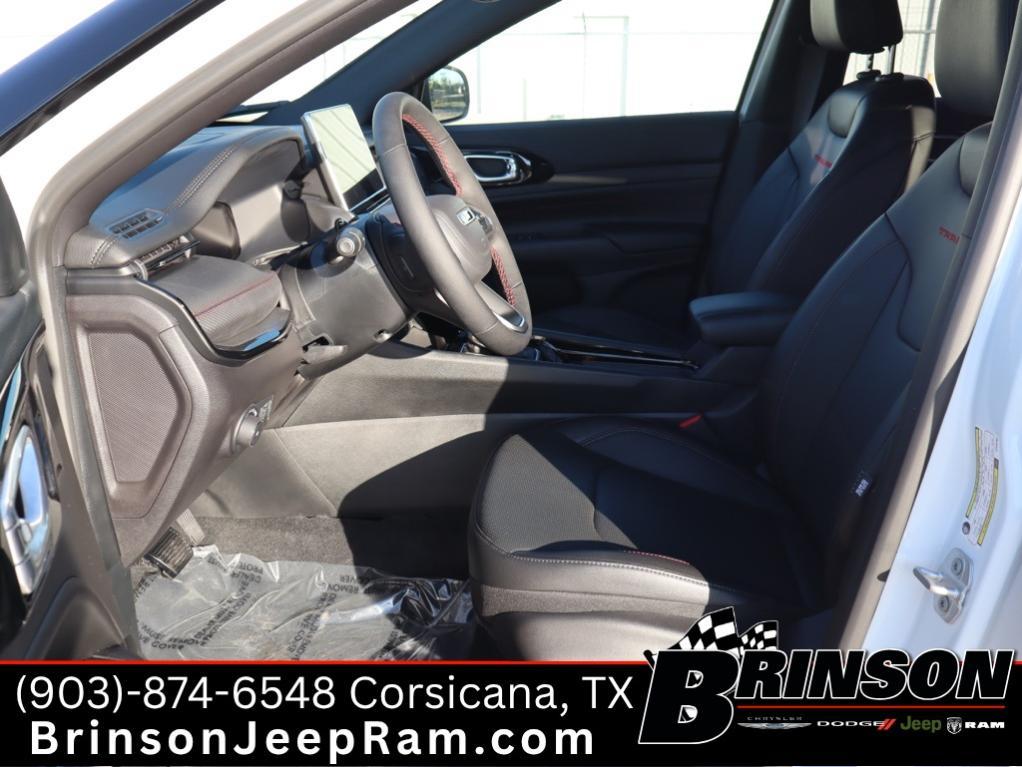 new 2025 Jeep Compass car, priced at $31,477