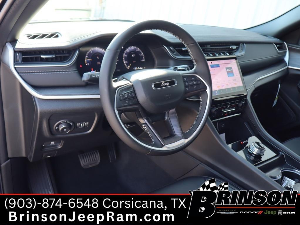 new 2025 Jeep Grand Cherokee L car, priced at $44,497