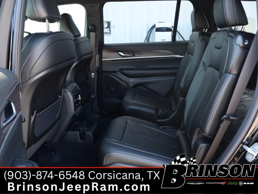 new 2025 Jeep Grand Cherokee L car, priced at $44,497