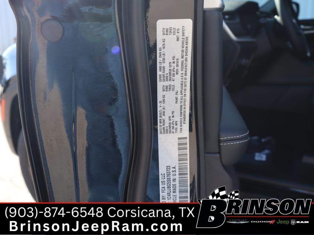 new 2025 Jeep Grand Cherokee L car, priced at $44,497