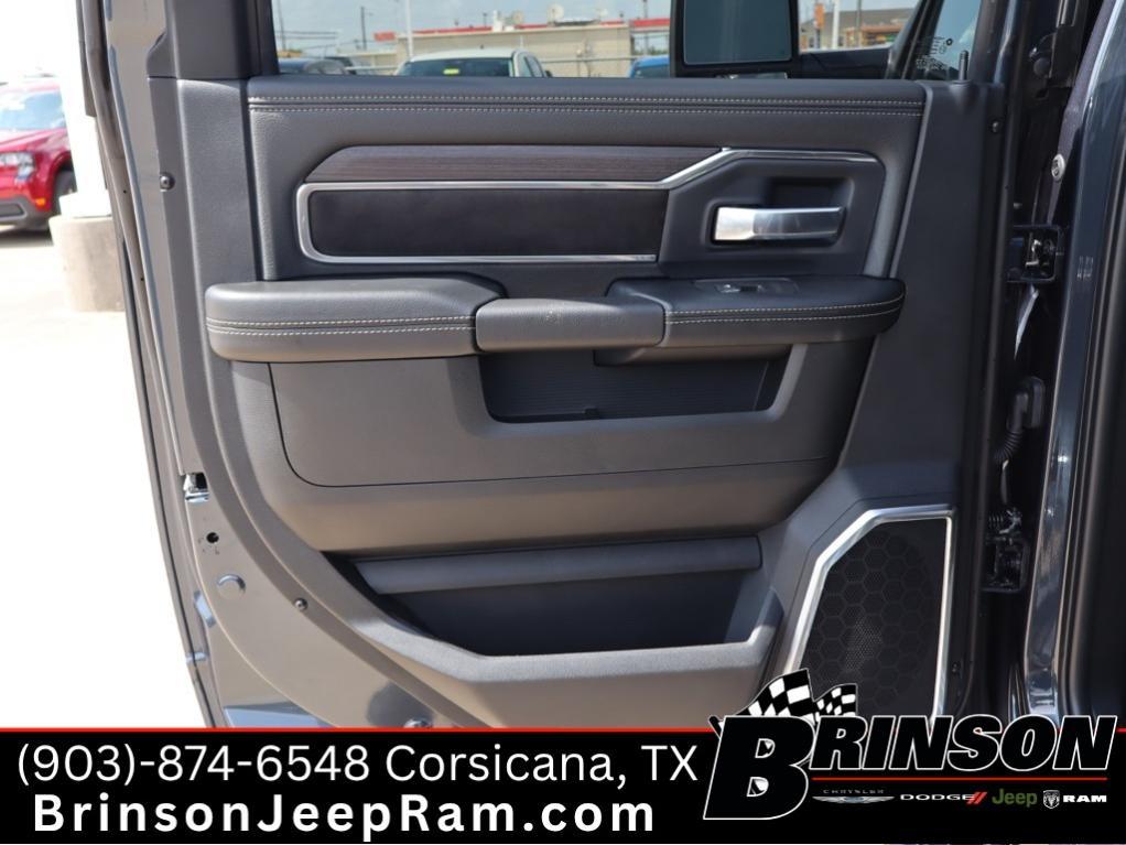 new 2025 Ram 3500 car, priced at $83,760