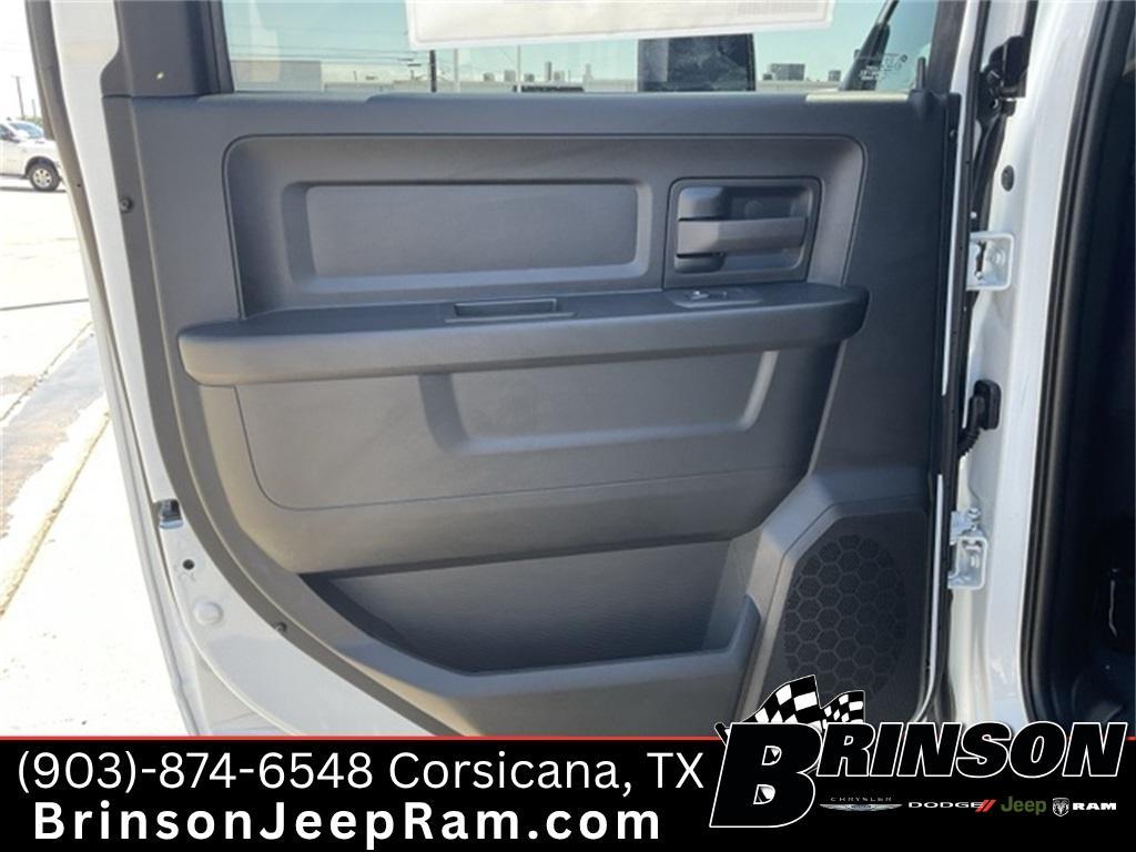 new 2025 Ram 2500 car, priced at $64,670