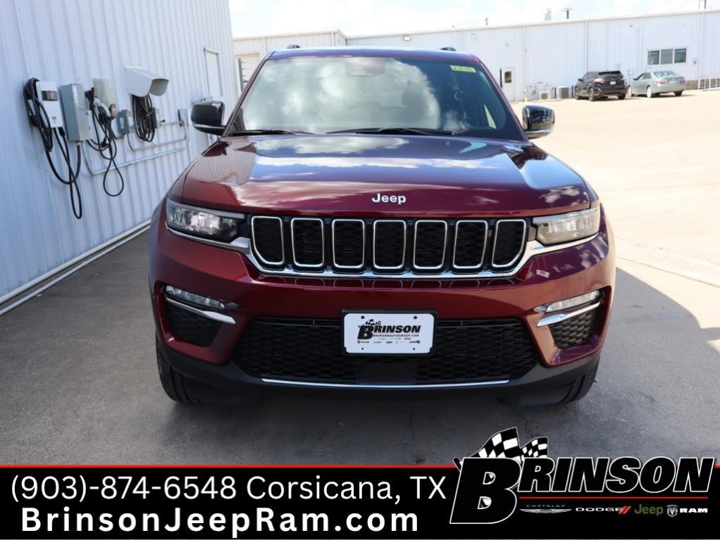 new 2025 Jeep Grand Cherokee car, priced at $40,347