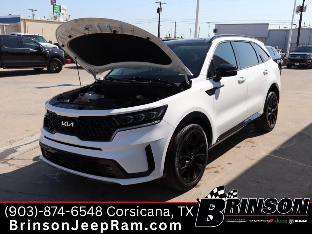 used 2022 Kia Sorento car, priced at $29,697