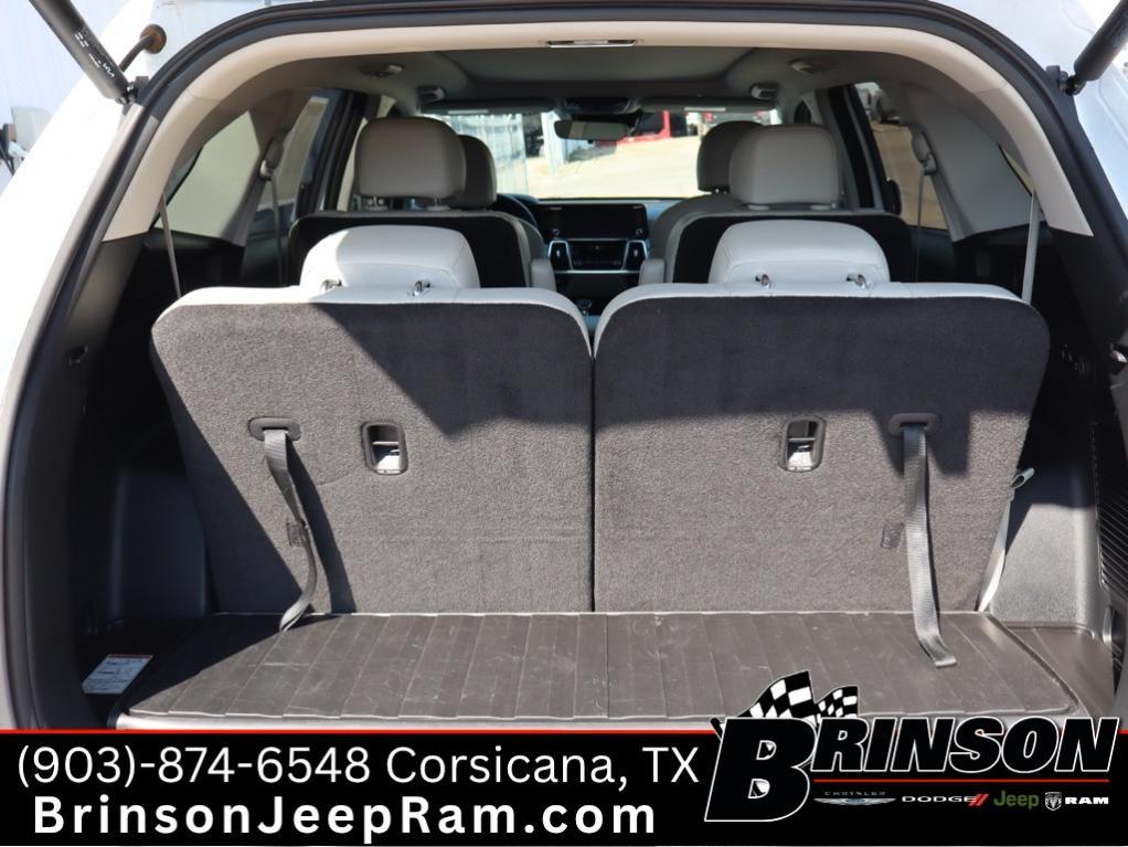 used 2022 Kia Sorento car, priced at $29,697