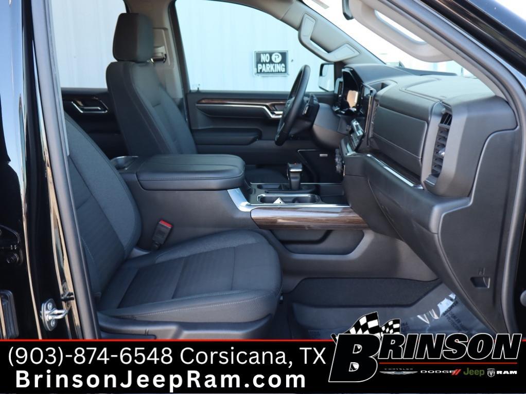 used 2024 Chevrolet Silverado 1500 car, priced at $45,687