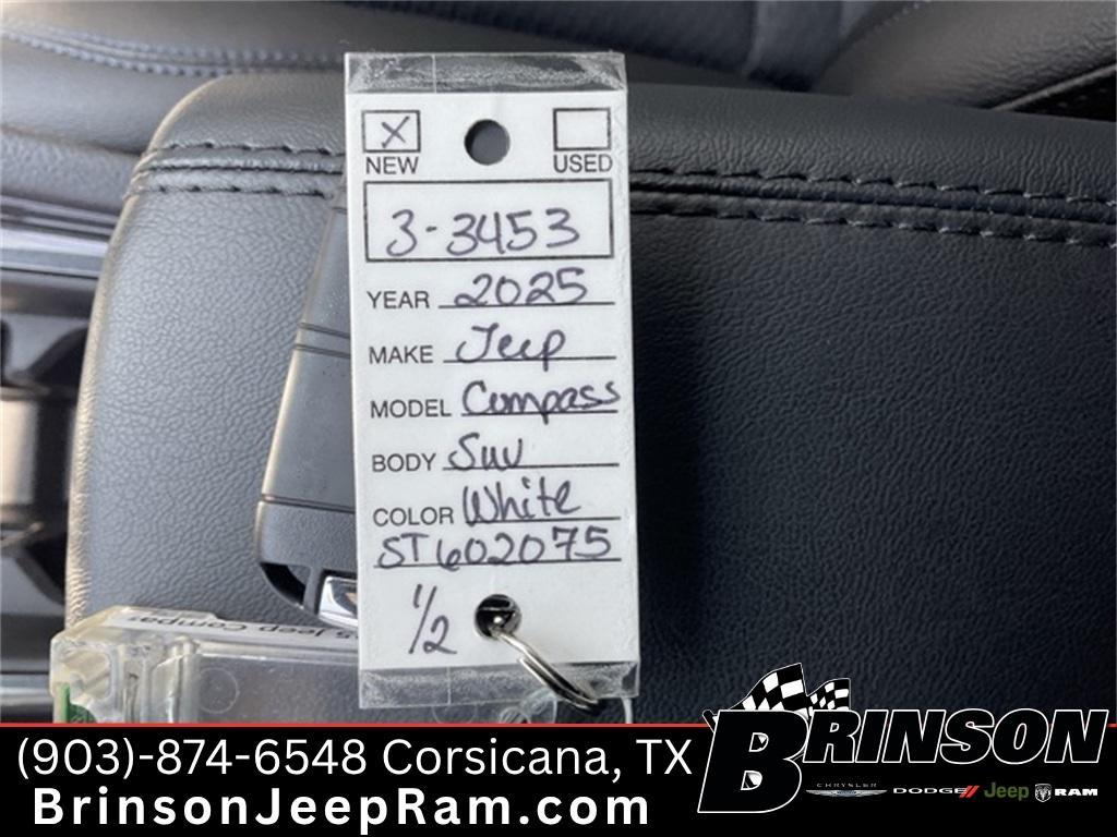 new 2025 Jeep Compass car, priced at $28,167