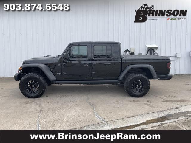 used 2022 Jeep Gladiator car, priced at $35,263